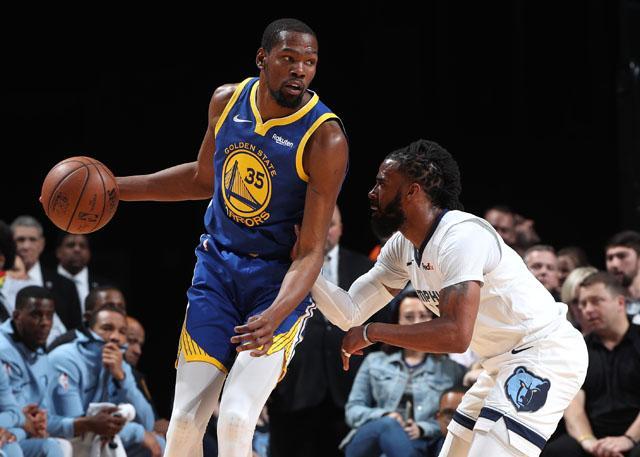 拜仁锋线浪费机会过多（拜仁锋线错失良机频频）