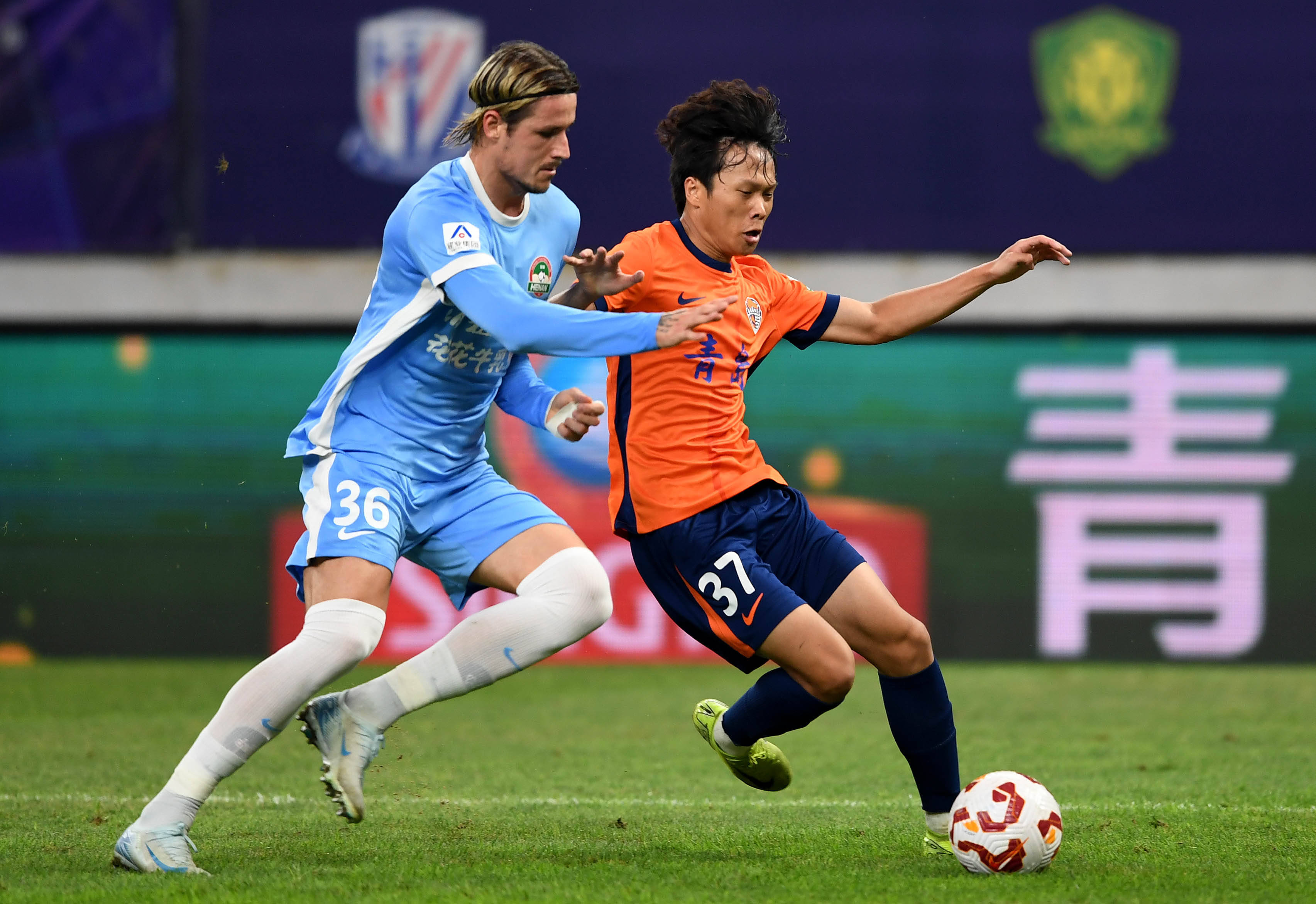 英超半场：塞梅尼奥进球被吹，切尔西暂0-0伯恩茅斯（英超半场战报：塞梅尼奥破门无效，切尔西0-0伯恩茅斯）