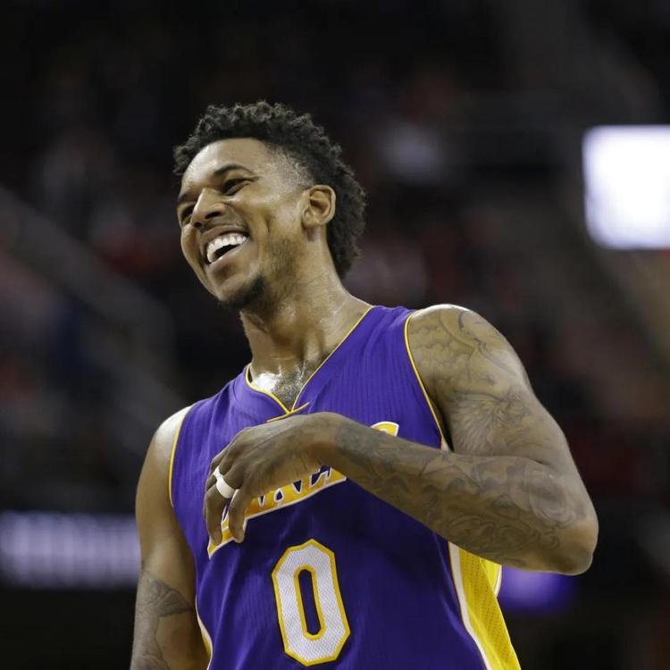 德转巴甲身价前10：巴萨旧将罗克3500万欧第1，内马尔未上榜（德转发布巴甲身价TOP10：巴萨旧将罗克3500万欧登顶，内马尔无缘榜单）