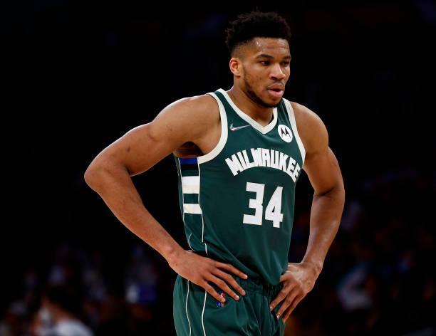 库尔图瓦2025年扑救174次，冠绝五大联赛门将（库尔图瓦2025年174次扑救，五大联赛门将之最）