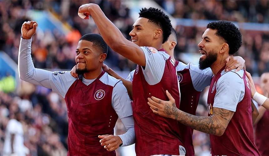 胡梅尔斯：拜仁上半场不给巴黎任何喘息机会，甚至有级别差距（胡梅尔斯：拜仁上半场全面压制巴黎，仿佛不在同一档次）