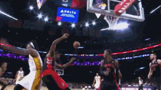 澳超半场：派珀破僵诺尔扳平，惠灵顿凤凰暂1-1中央海岸（澳超半场战报：派珀先拔头筹，诺尔扳平，惠灵顿凤凰暂与中央海岸1-1）