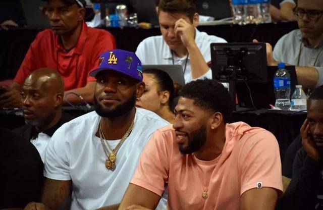 CBA俱乐部杯武汉赛区小组赛收官，山西与广东携手晋级（CBA俱乐部杯武汉赛区小组赛落幕，山西与广东双双晋级）