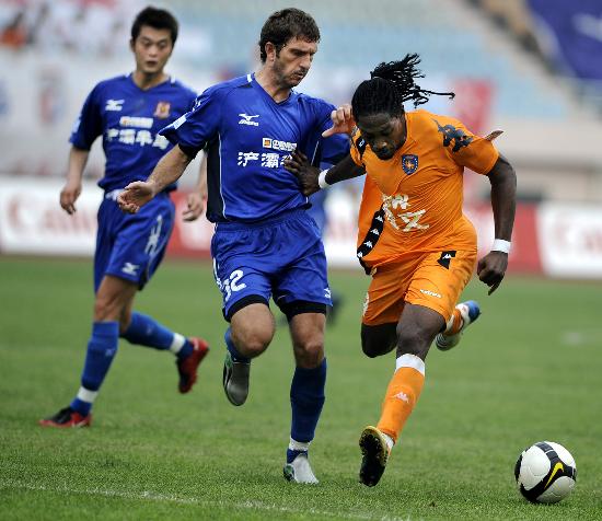 中国澳门球员：澳门联赛球员平均每场收入约445-890元人民币（澳门联赛球员单场平均收入约445至890元人民币）