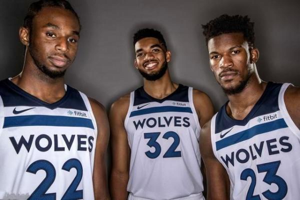 TA列莱万潜在接班人：小蜘蛛、凯恩、奥莫罗迪翁、埃万尼尔松（TA盘点莱万候补人选：小蜘蛛、凯恩、奥莫罗迪翁、埃万尼尔松）