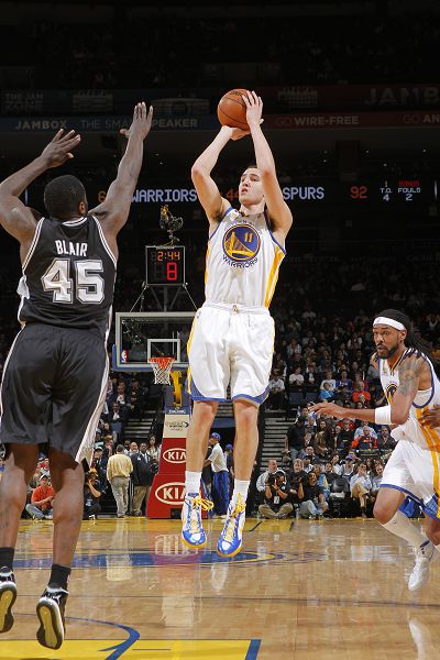 世体：巴萨12月不会前往秘鲁踢商业友谊赛，可能去摩洛哥踢（世体：巴萨12月不赴秘鲁踢商业友谊赛，或改赴摩洛哥）