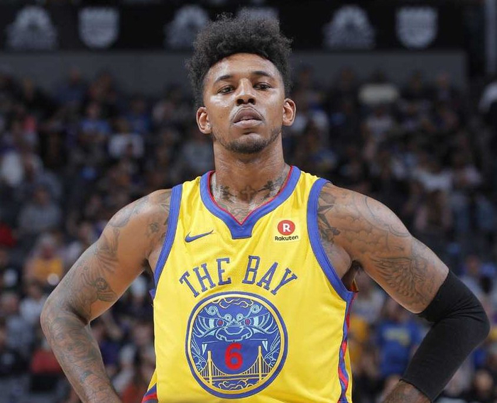 ESPN：皇马关注多位合同年后卫，明夏后防线或全面洗牌（ESPN：皇马锁定多名合同年后卫，明夏防线或迎大换血）